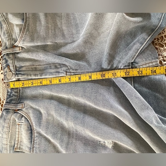 Blank NYC The Madison Crop Jeans High Waisted Raw Hem sz 30 - Picture 7 of 8